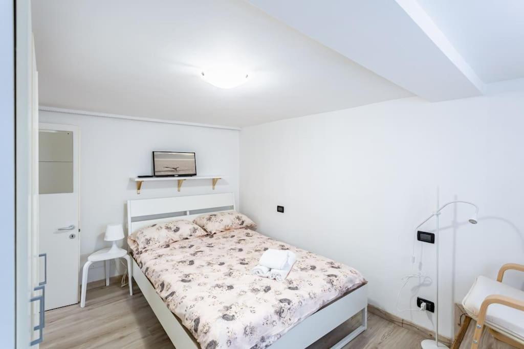Apartment Adorno 2 - Affitti Brevi Italia เจนัว ภายนอก รูปภาพ